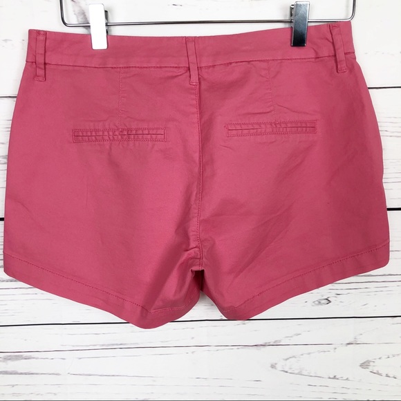 Old Navy Dark Pink Everyday Shorts Size 2 - Picture 2 of 4